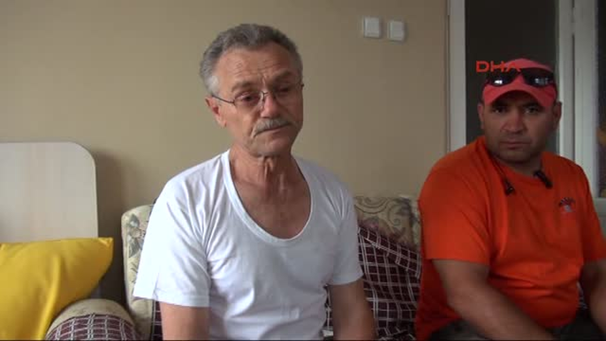 Şanlıurfa\'da Metruk Bir Evde Cesetleri Bulunan İki Arkadaştan 32 Yaşındaki Engin Öksüz\'ün Baba...