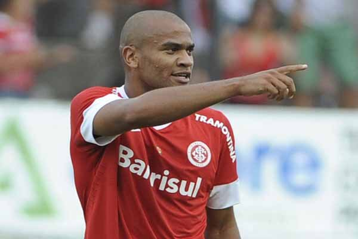 Valencia, Benficalı Rodrigo Moreno\'yu Kadrosuna Kattı