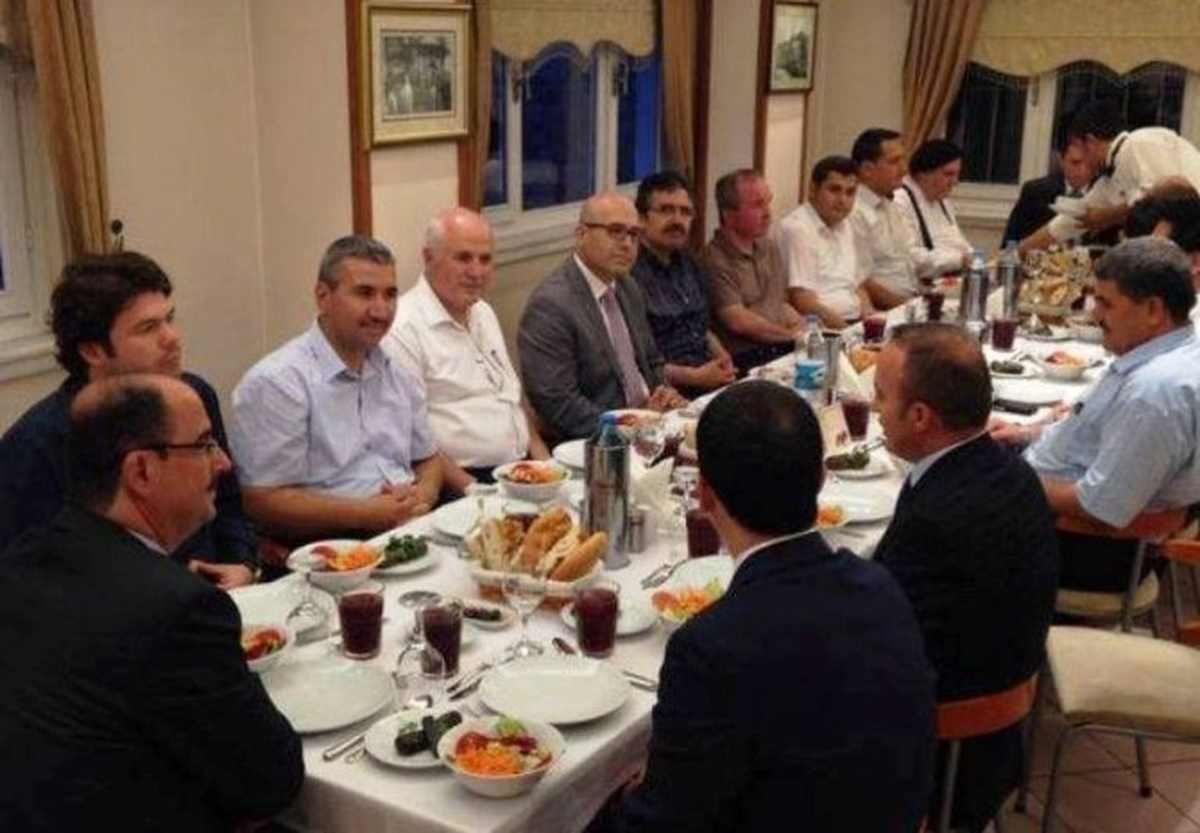 Ankara\'da Yaşayan Çanakkaleliler İftar Yemeğinde Buluştu