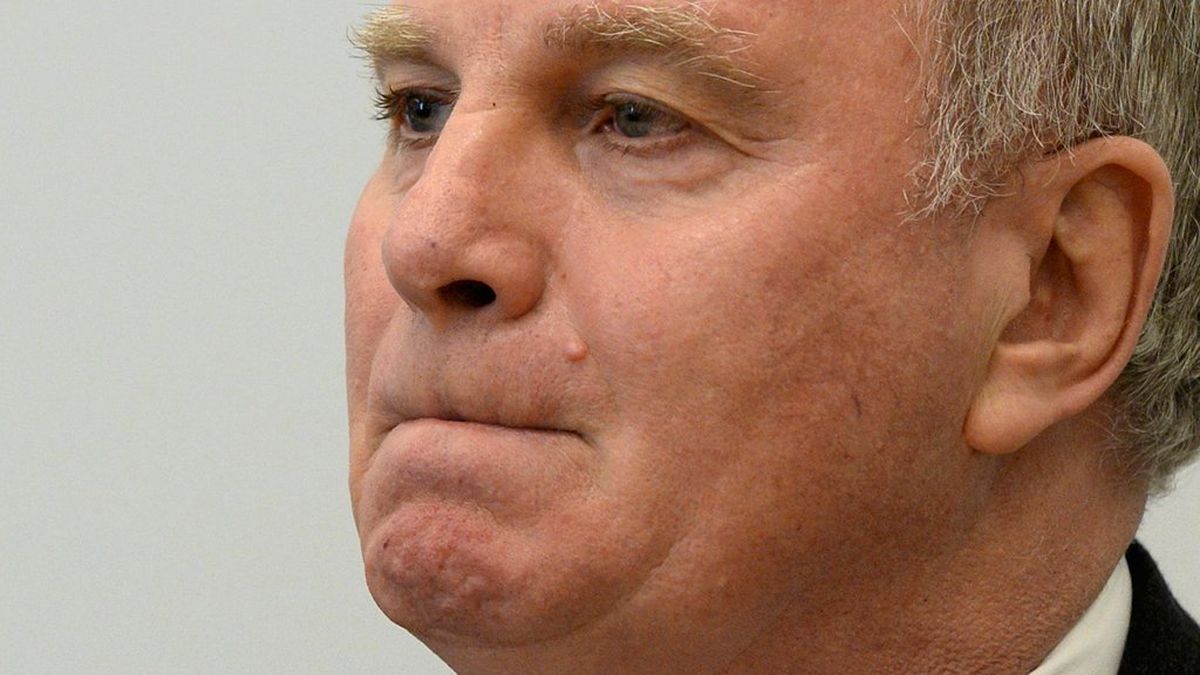 Uli Hoeness, Zorunlu Taburcu Oldu