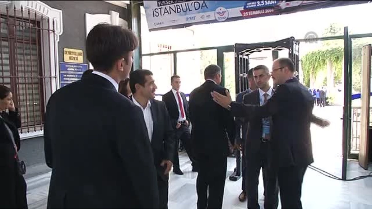 Başbakan Erdoğan YHT ile Eskişehir\'e gitti -