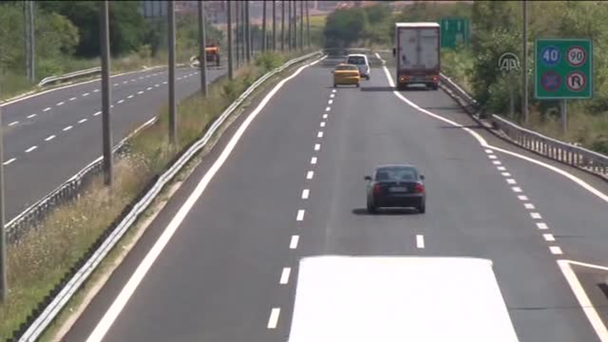 Bayram trafiğinde sabır, can ve mal kaybını önlüyor -