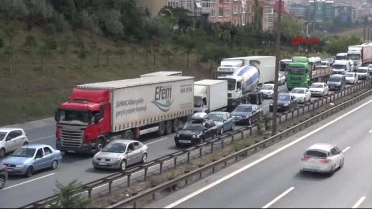 Bayram Trafiğinde Yoğunluk Başladı