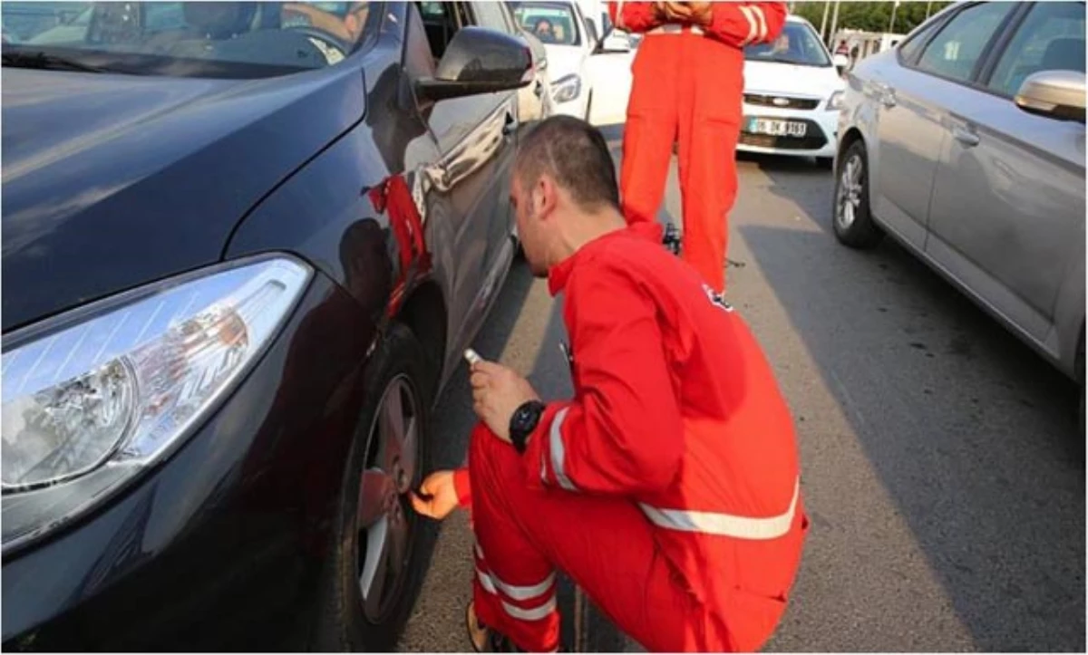 Bridgestone Bu Bayram Emniyetli Sürüş İçin Yanınızda