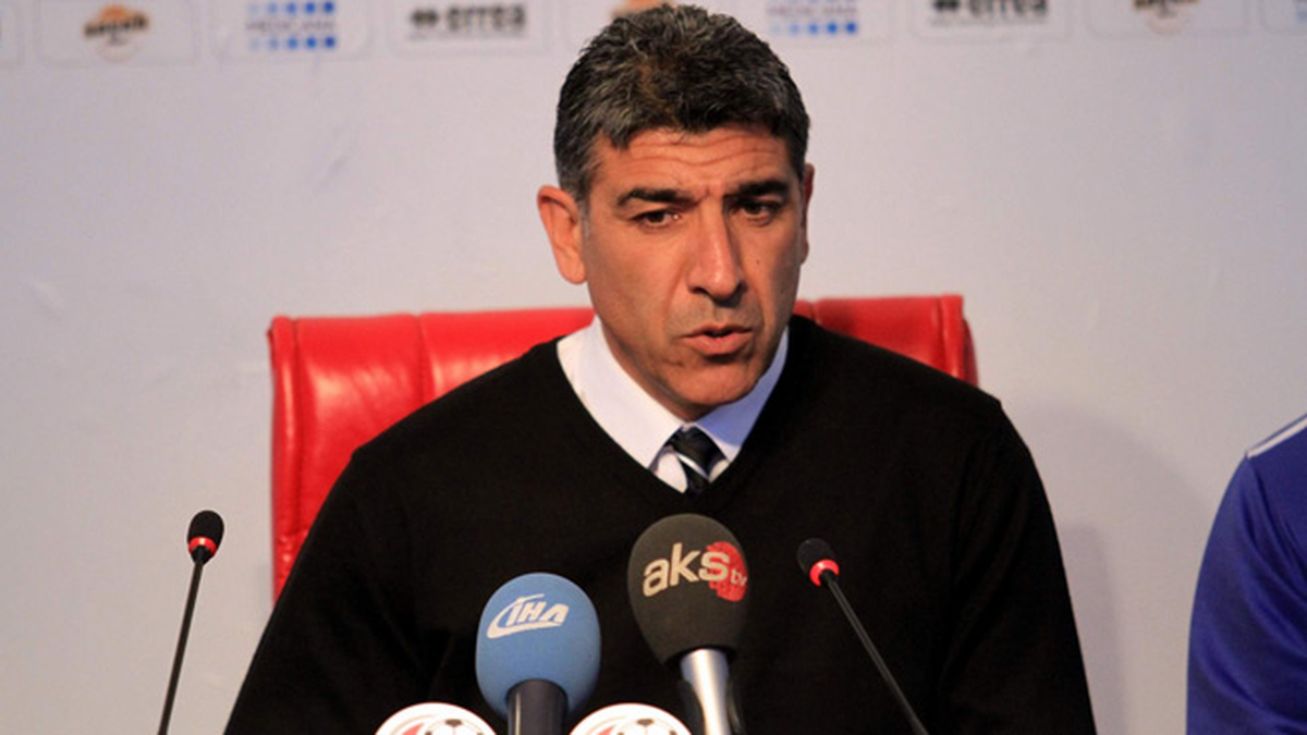 Bucaspor\'da 11 Şekilleniyor