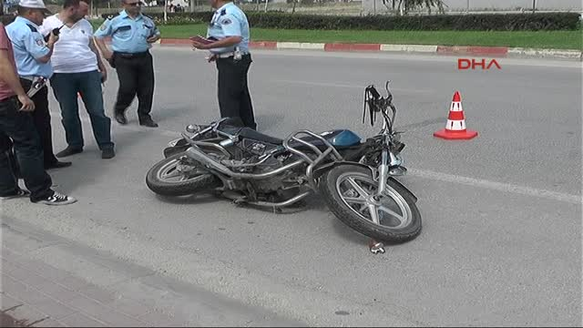 Çaldı, Çarptı, Kaçtı Taşıdığı Kimlikte Abisinin Çıktı