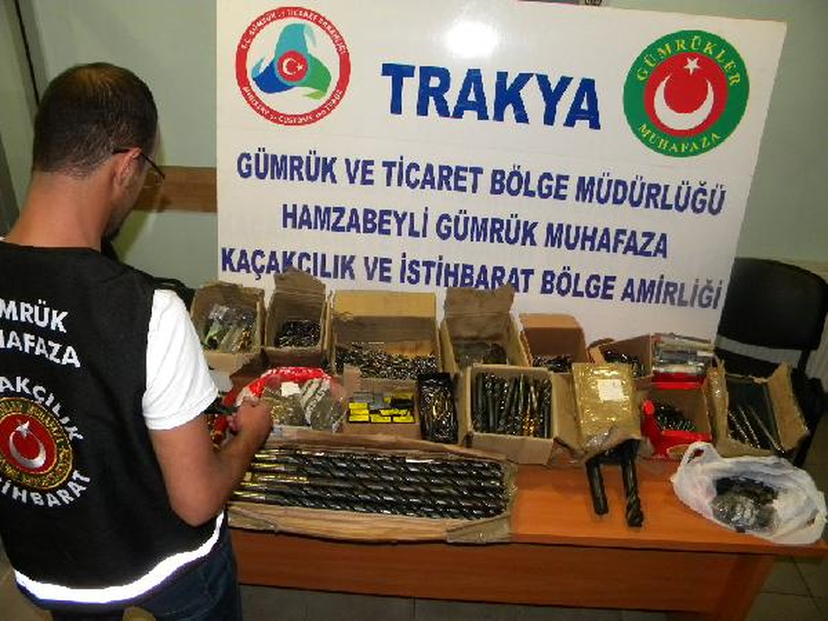 Edirne\'de 9 Bin 503 Torna ve Matkap Ucu Ele Geçirildi