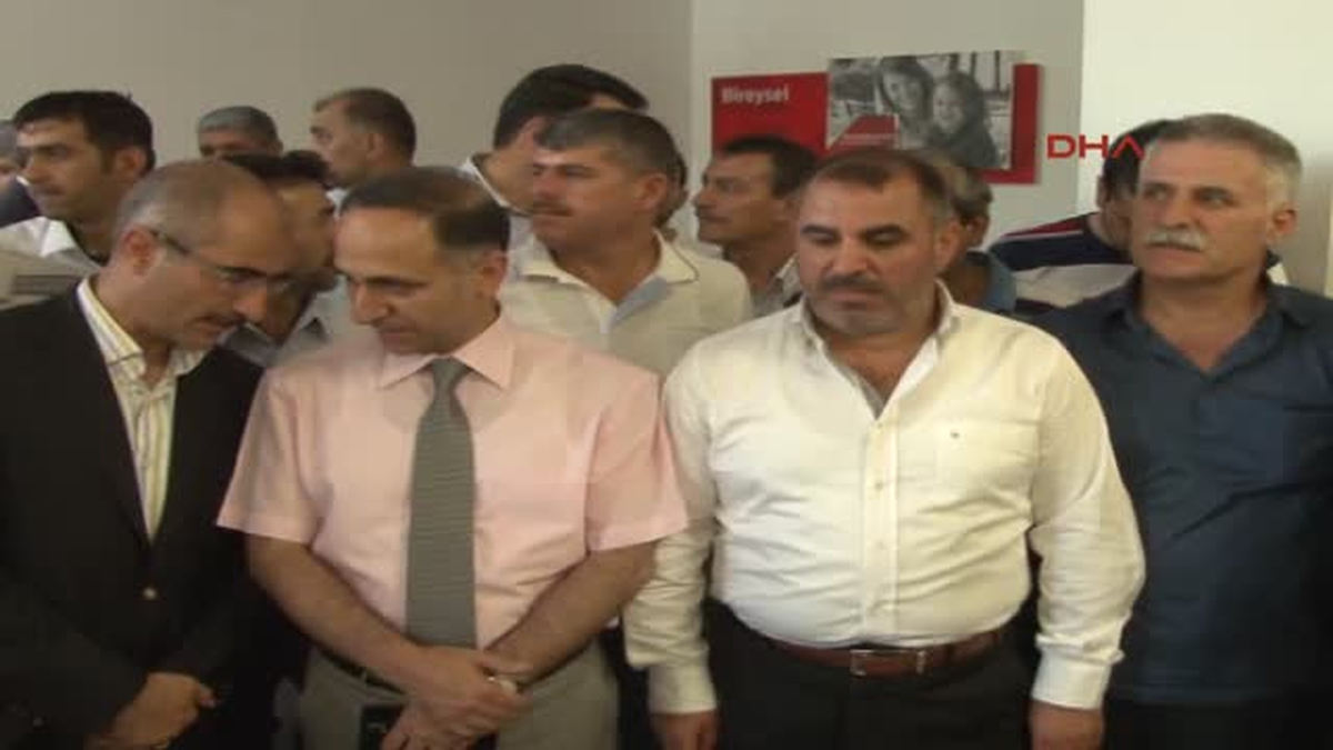 Elazığ\'da Erdoğan\'ın Cumhurbaşkanlığı Kampanyasına Bağış