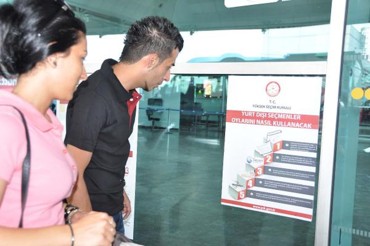 Gümrük Kapılarında Oy Verme İşlemi Başlıyor