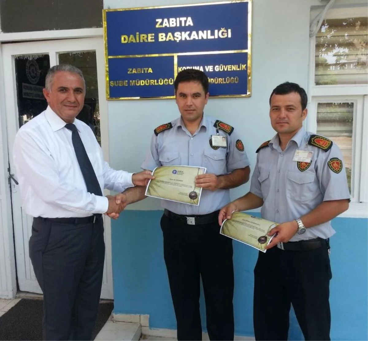 Antalya\'da Hırsızlık Zanlısını Yakalayan Personele Teşekkürname