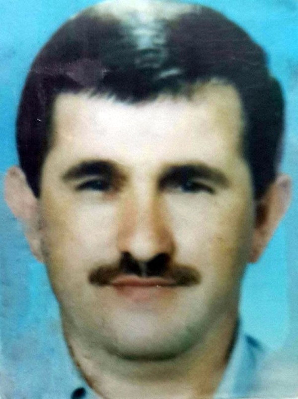 Kediye Ateş Etti, Komşusunu Vurdu