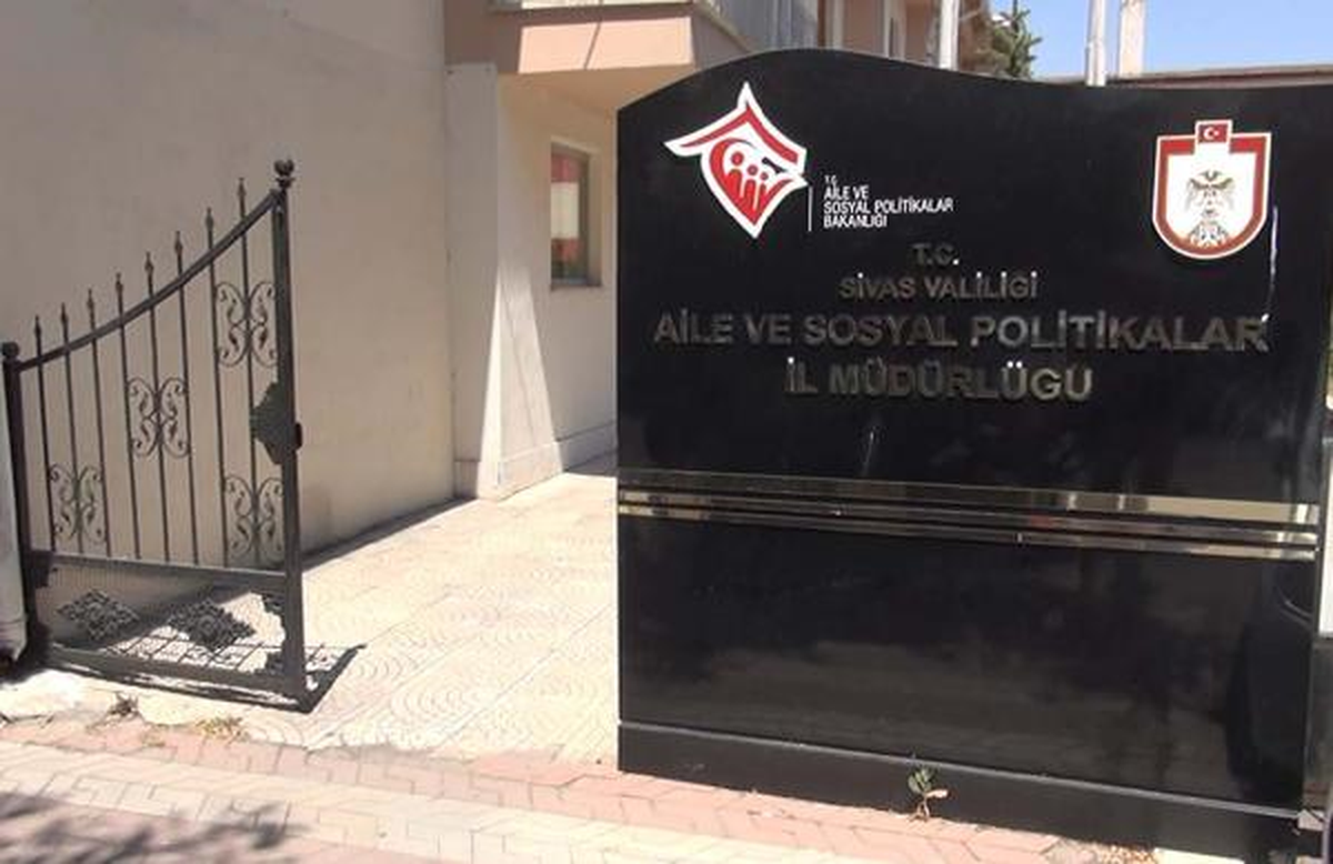 Sivas\'ta Koruyucu Aile Skandalına Bakanlık İncelemesi