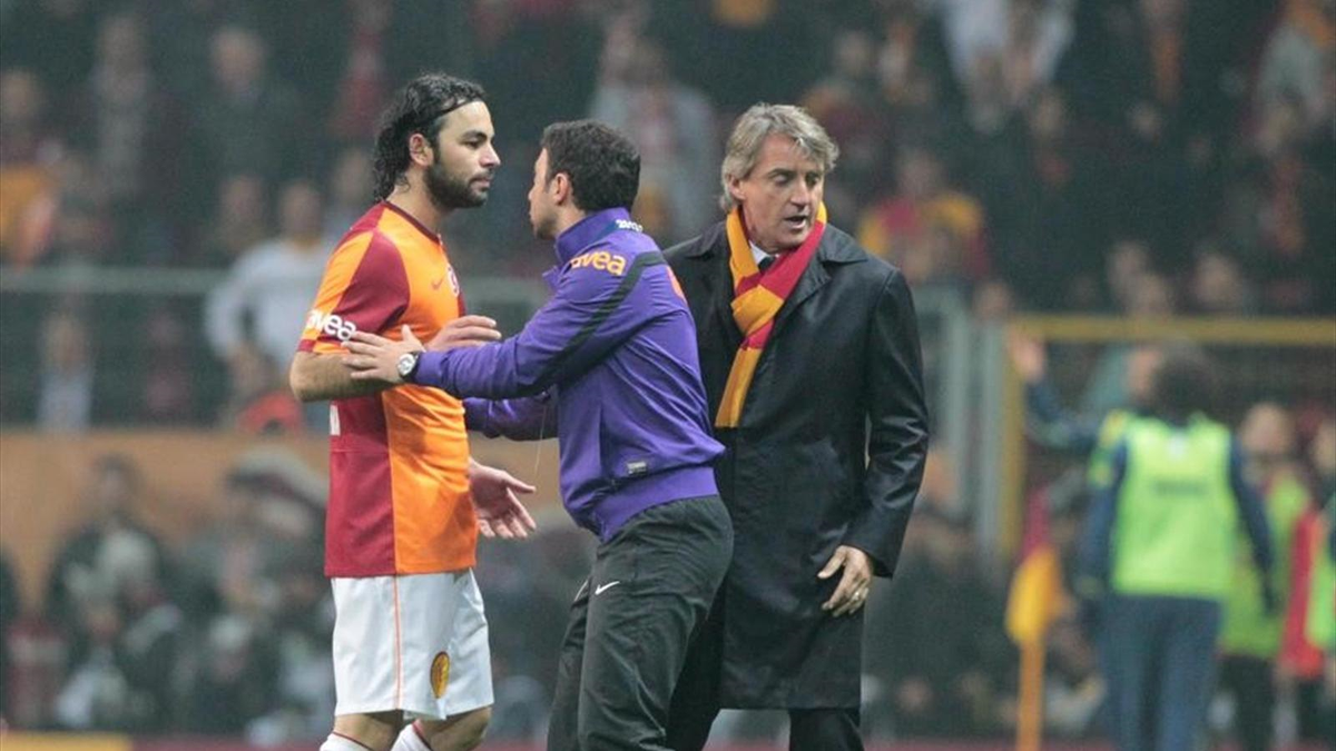 Mancini\'den Selçuk\'a Tweet | "Hepinizi Özlüyorum"