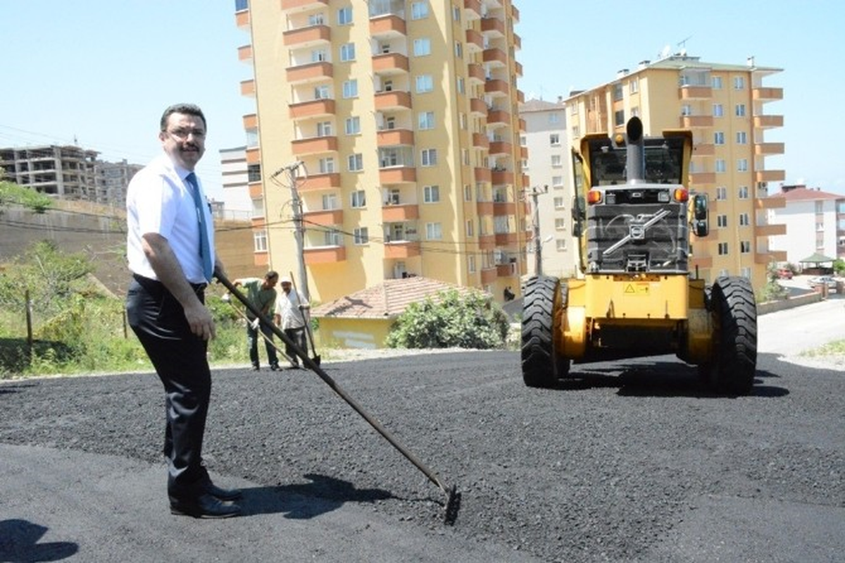 Ortahisar\'da Asfalt Çalışmaları Başladı