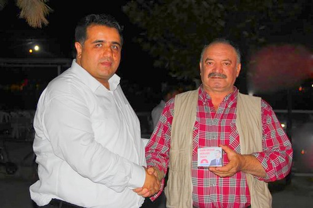 Ak Parti 5 Bin Kandil Simidi Dağıttı