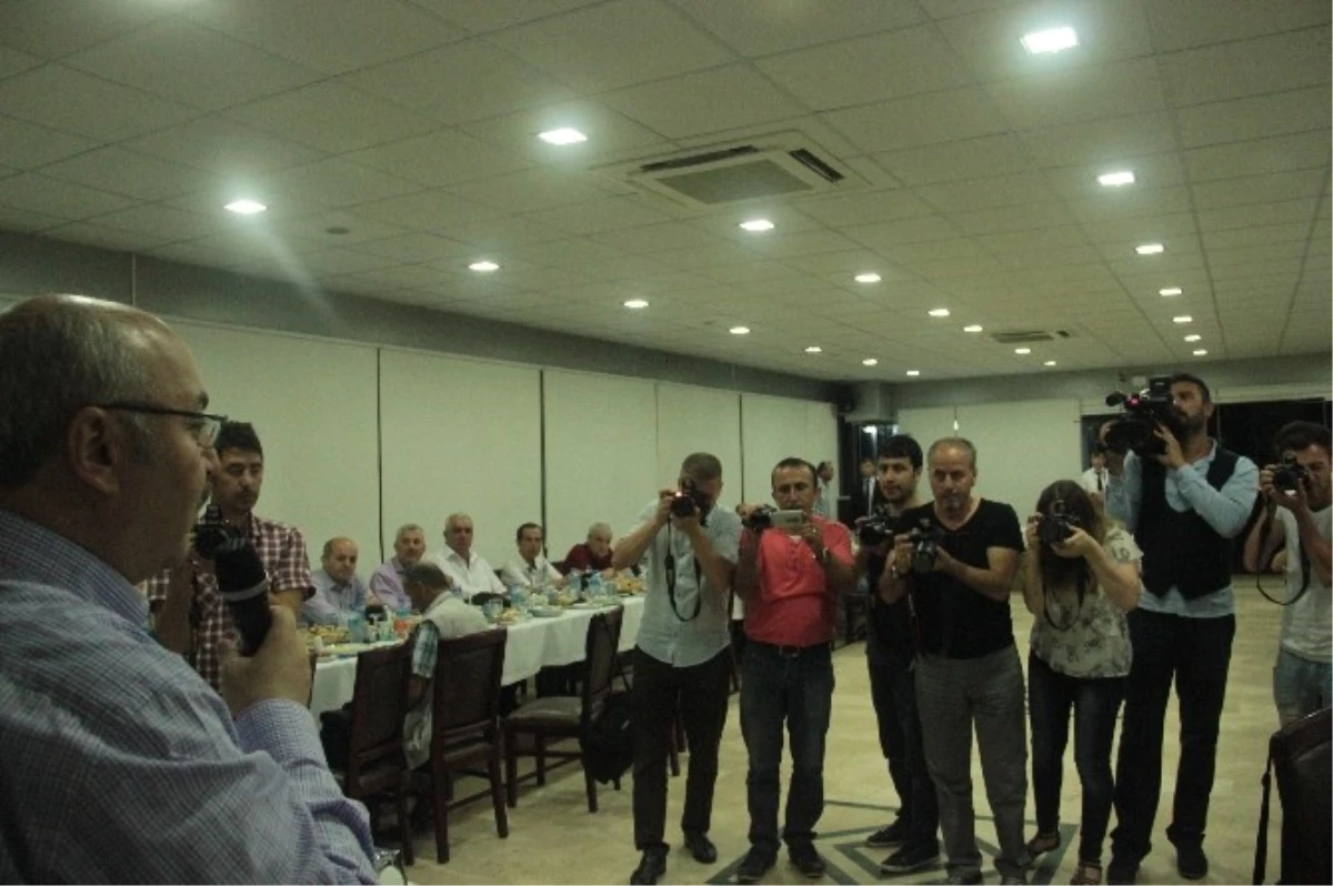 Sinop Valisi Gazeteciler ile İftar Yemeğinde Buluştu