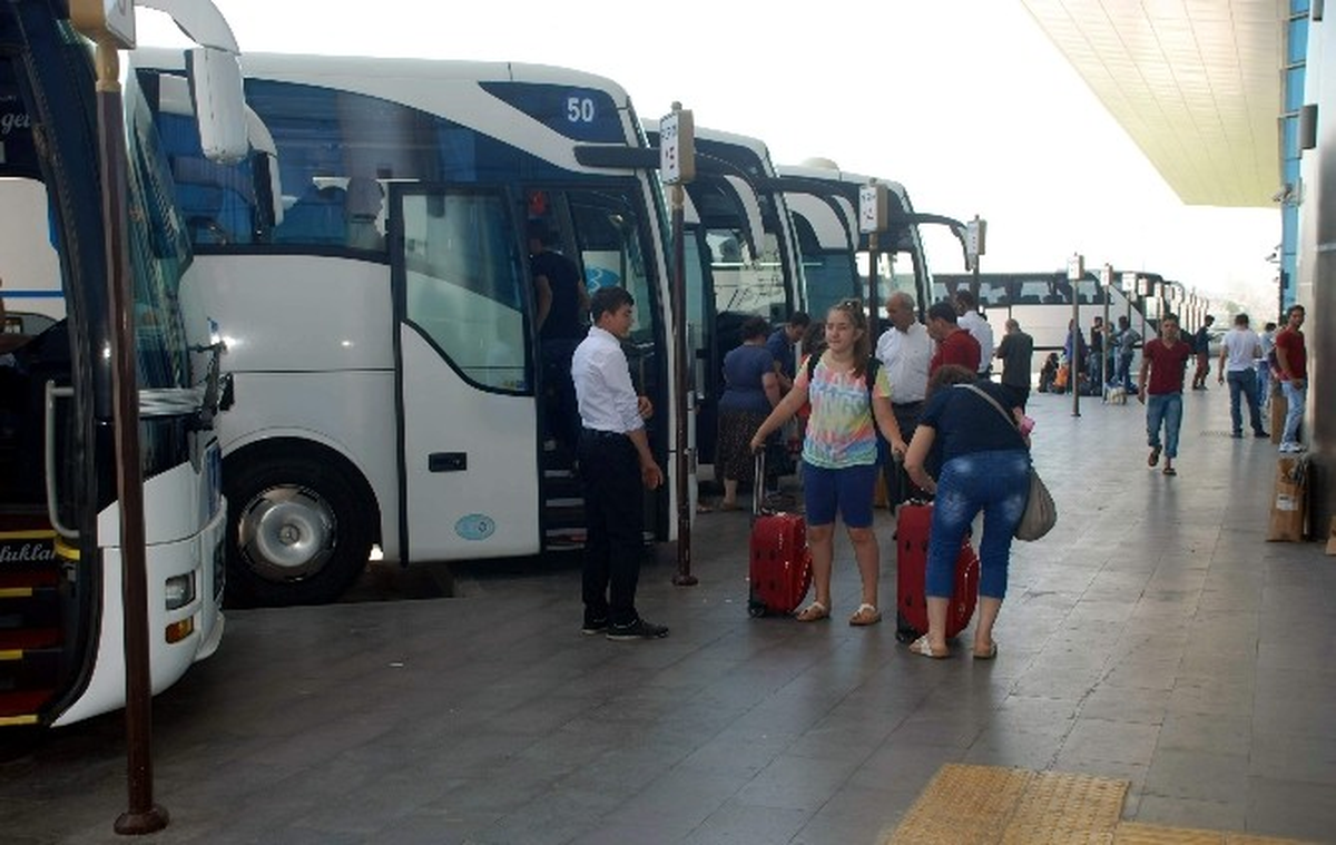 Aydın\'da Bayram Göçü Başladı