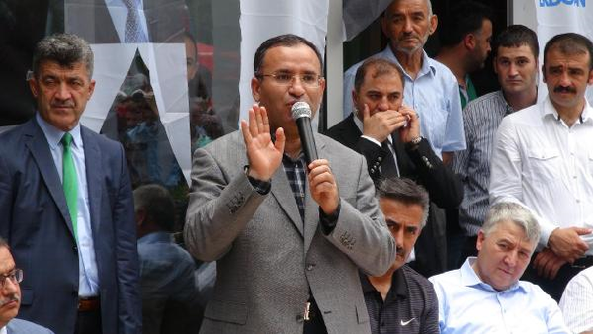 Bakan Bozdağ\'dan Savcı Öz\'e: Tarafsızlığını Kaybetti