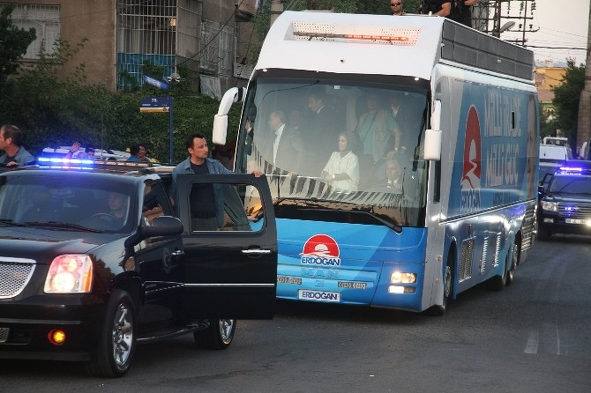 Başbakan Erdoğan Diyarbakır\'dan Ayrıldı