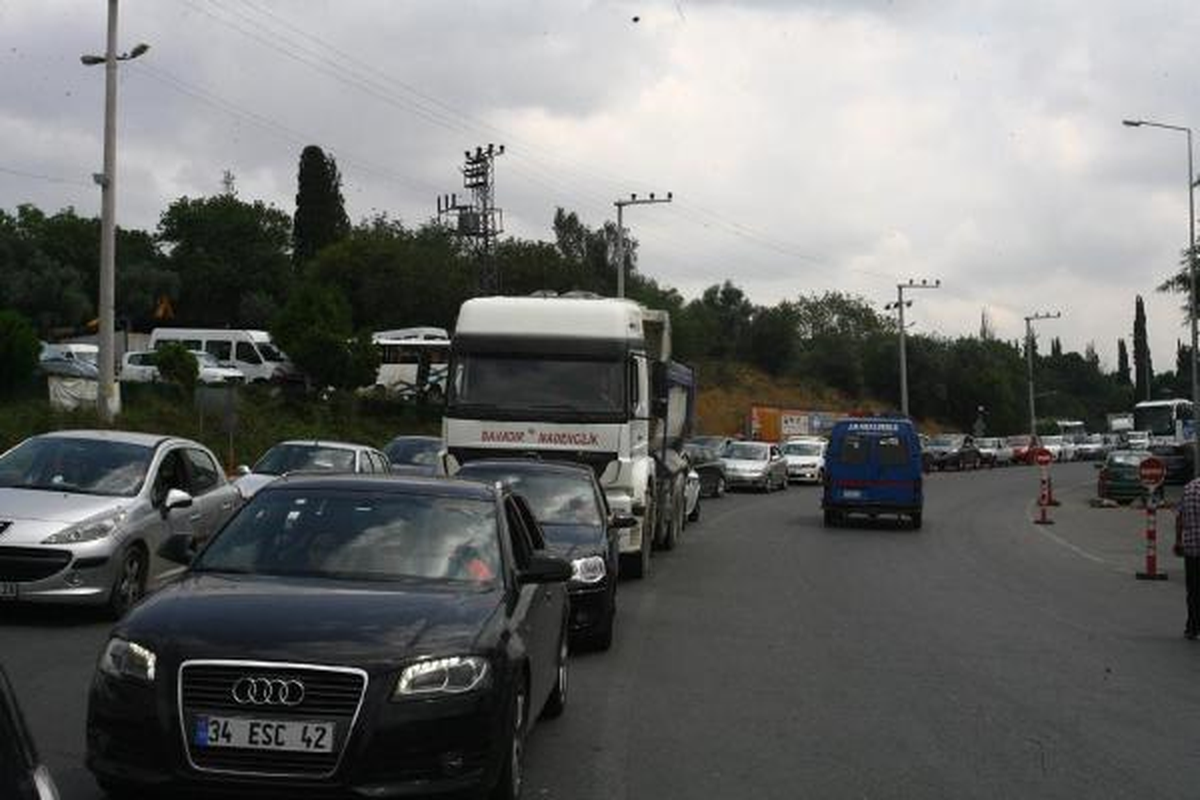 Bayram Tatili Trafiği Kabusa Dönüştü (2)