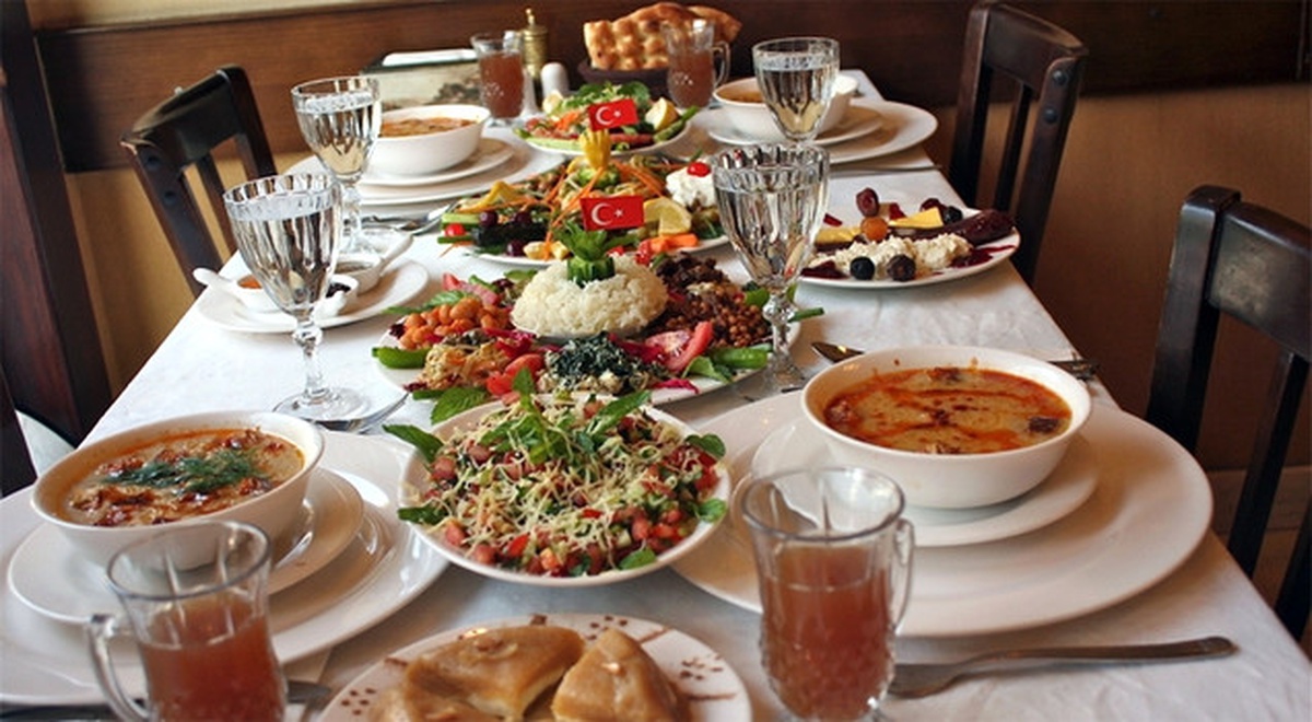 Bayramda Fazla Yemek Tamamen Psikolojik!