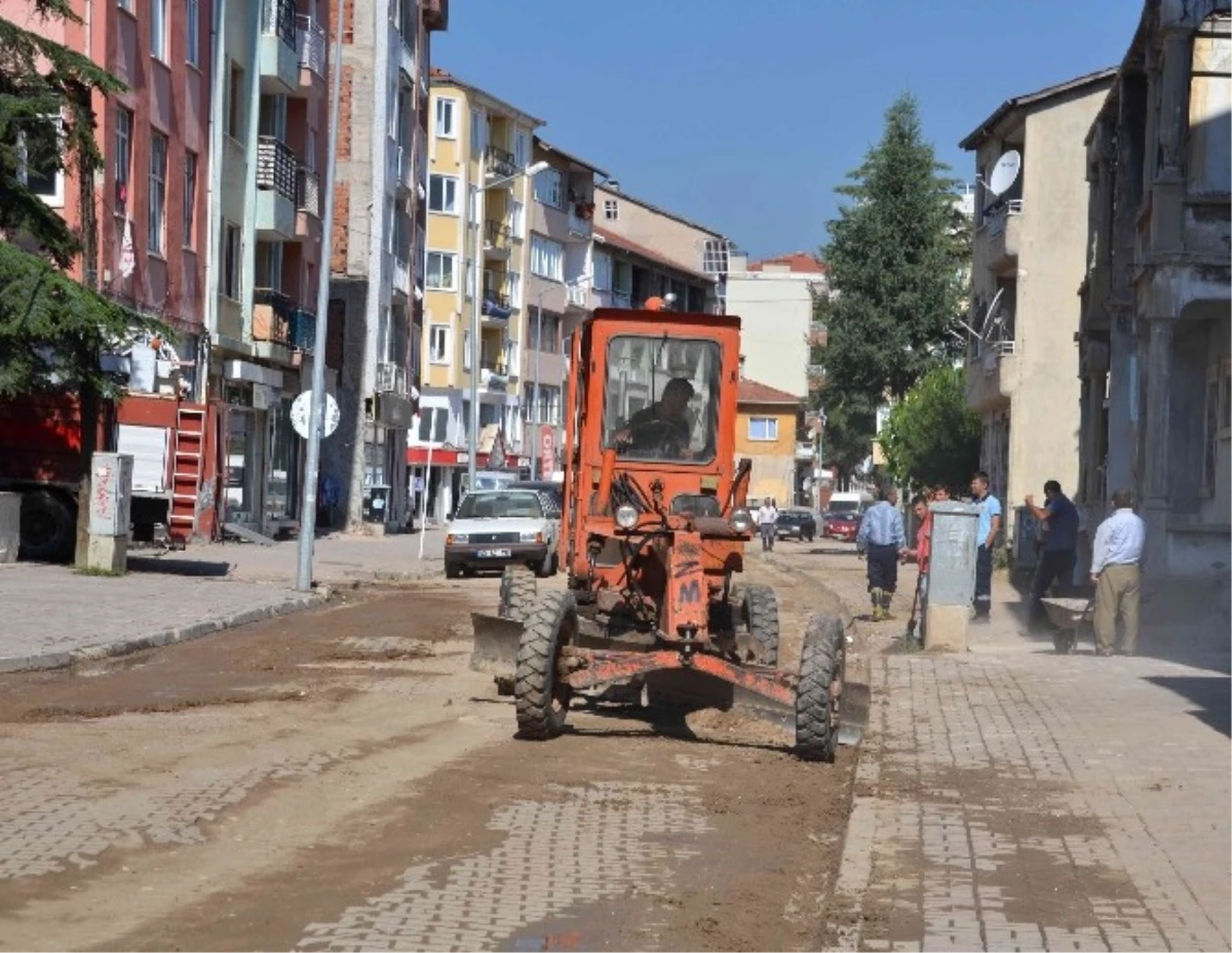 Belediye Bayrama Hazırlıyor