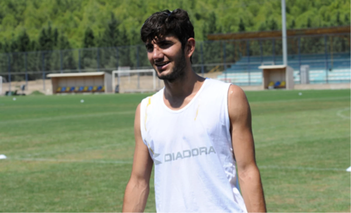 Bucaspor\'da Civar ve Melih Kalacak