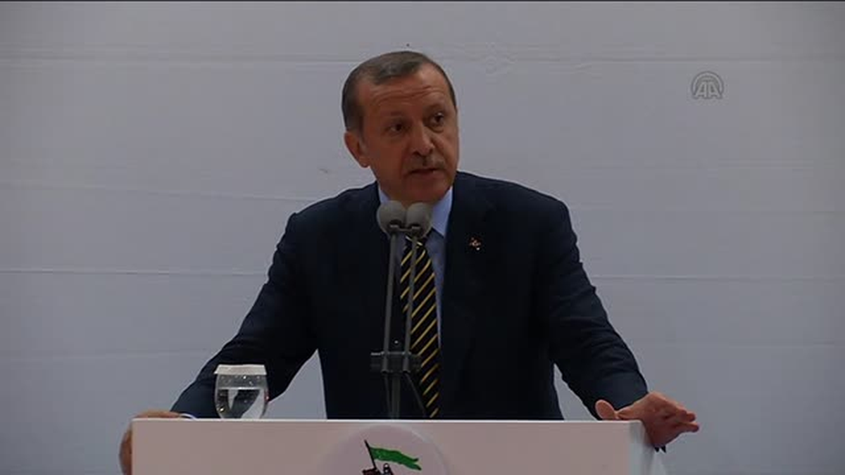 Erdoğan: "YHT ağı 14 büyükşehirde kurulacak" -