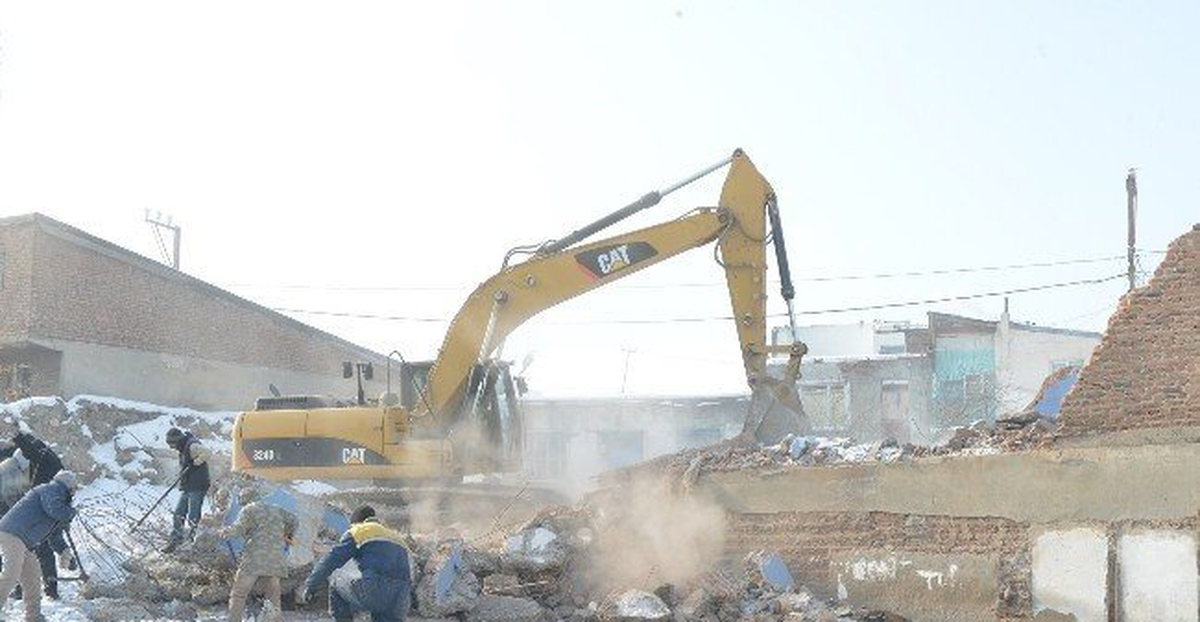 Erzurum\'da 15 Bin Metruk Bina Yıkılacak
