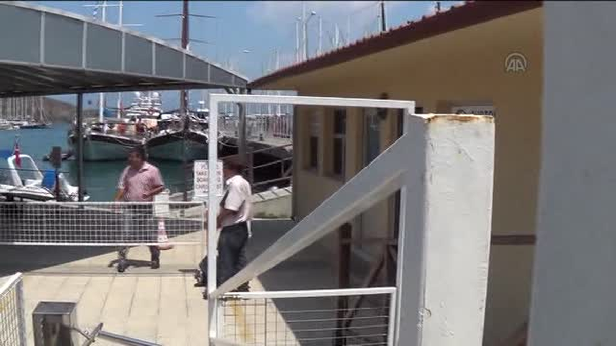 Gümrük kapılarında oy verme işlemi başladı -