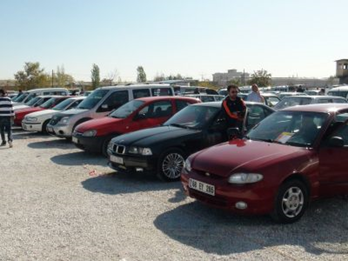 İkinci El Otomobilde Beklenen Hareketlilik Yok