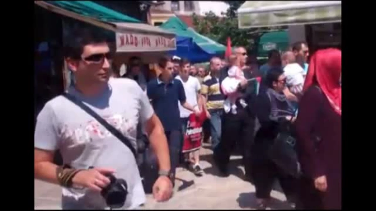 Makedonya\'nın Başkenti Üsküp\'te İsrail Protesto Edildi