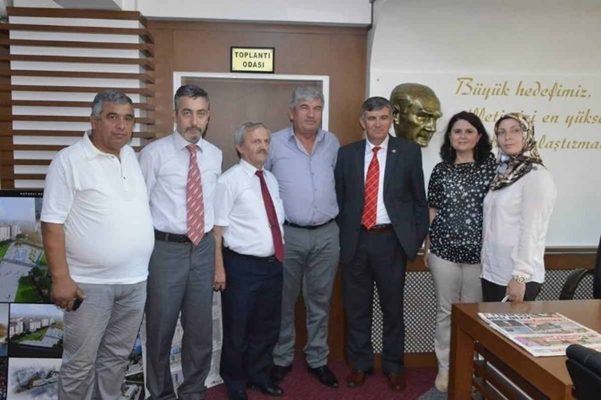 MHP\'den Mandalı\'ya Nezaket Ziyareti