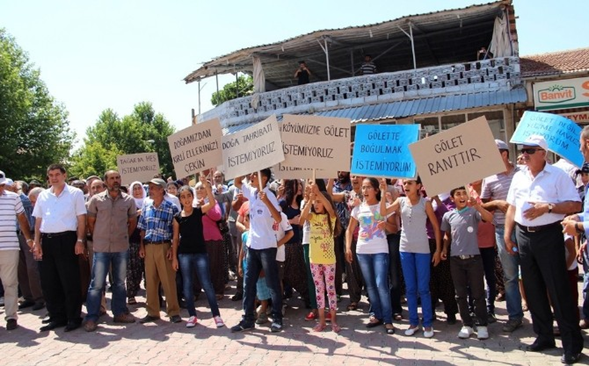 Paşacık Köylülerinden Sulama Göleti Tepkisi