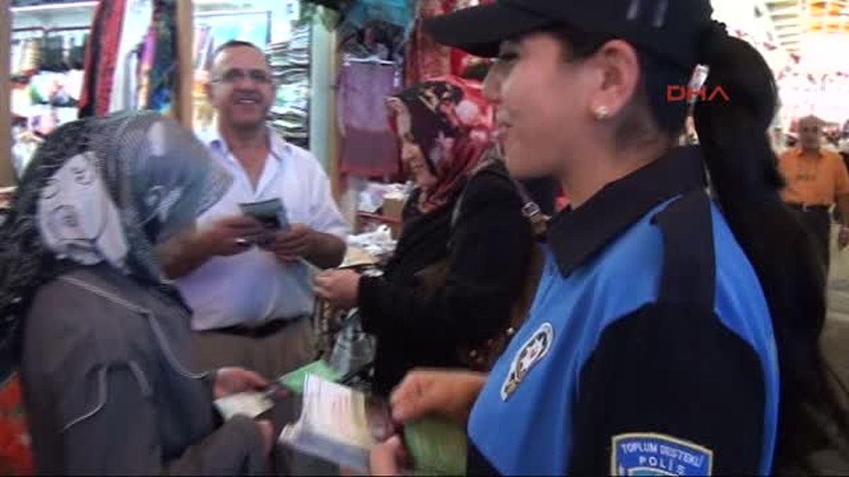 Polisten Bayram Tatilcilerine Broşürlü Uyarı