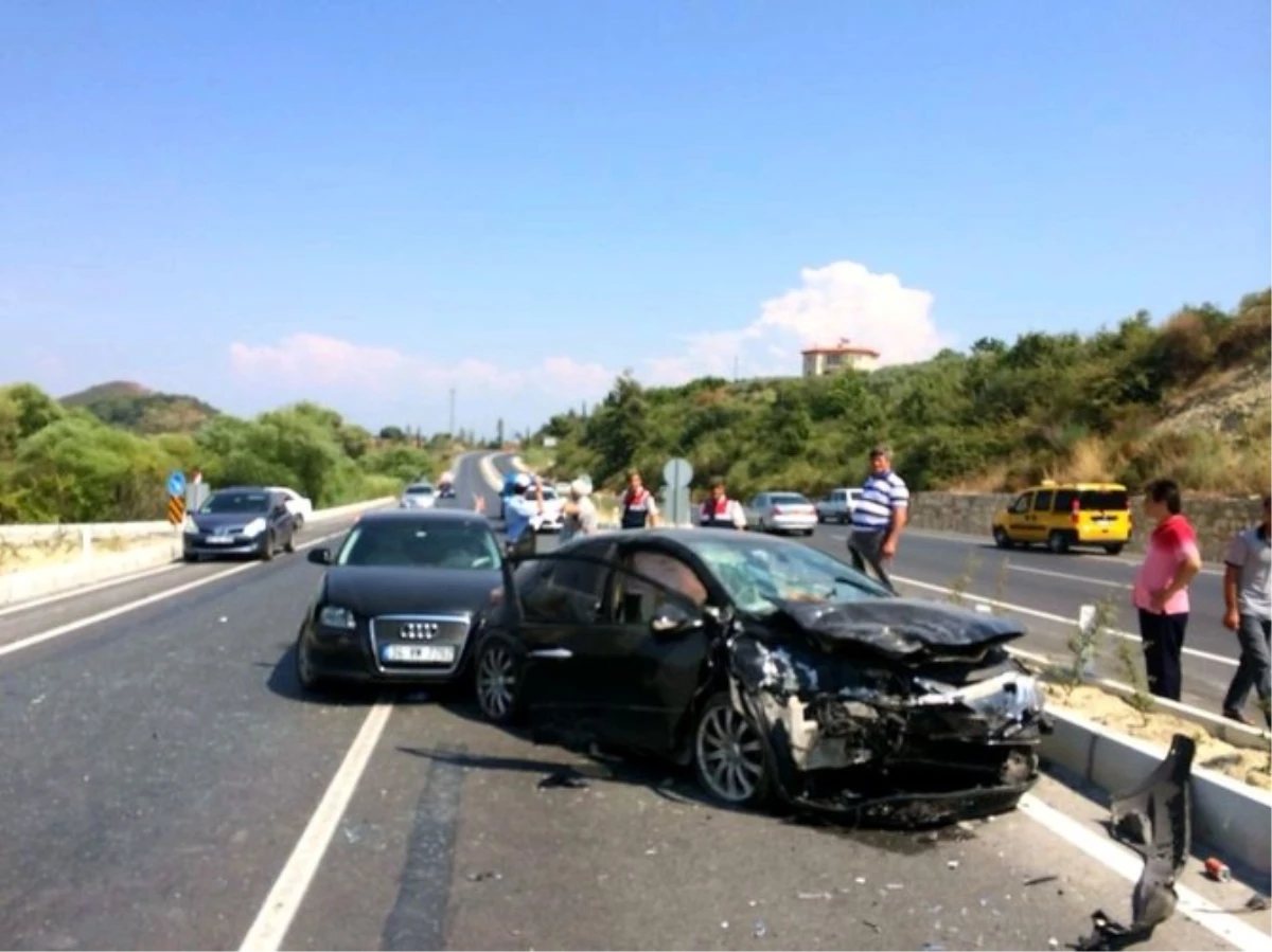 Söke\'de Trafik Kazası: 6 Yaralı