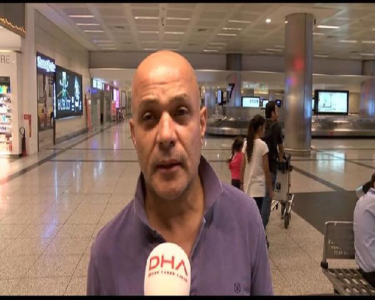 THY Uçağı Taşkınlık Çıkaran Yolcu Yüzünden Roma\'ya Acil İniş Yaptı