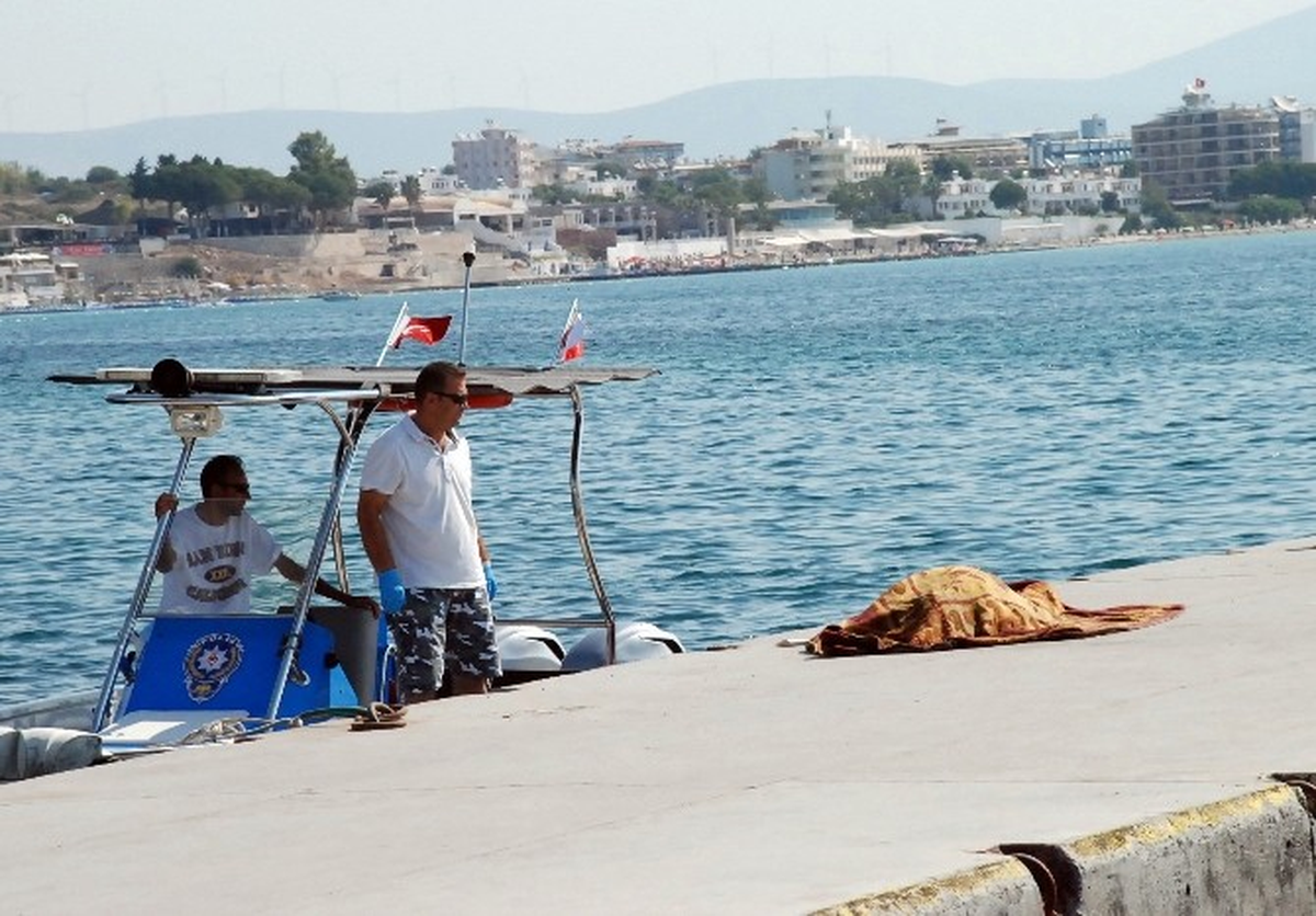 Yaşlı Adam, Didim\'de Boğularak Can Verdi