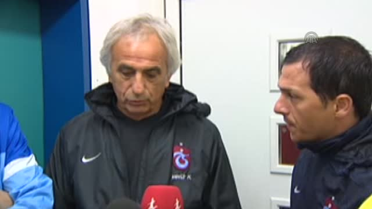 Halilhodzic: 9-10 Oyuncuya İhtiyacımız Olabilir