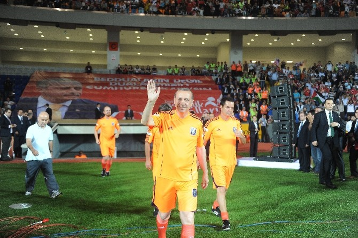 Başbakan Erdoğan Hat-Trick Yaptı