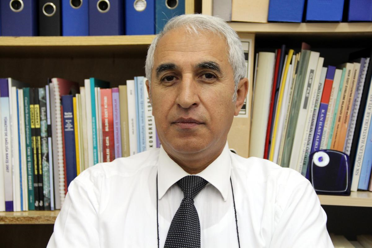 Bayramda Dikkatsiz Beslenme Hastanelik Edebilir"
