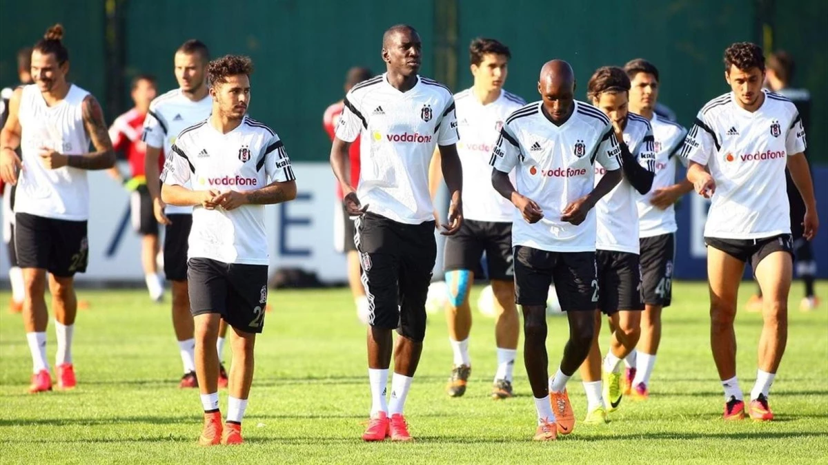 Beşiktaş\'ta Feyenoord Hazırlıkları Devam Ediyor