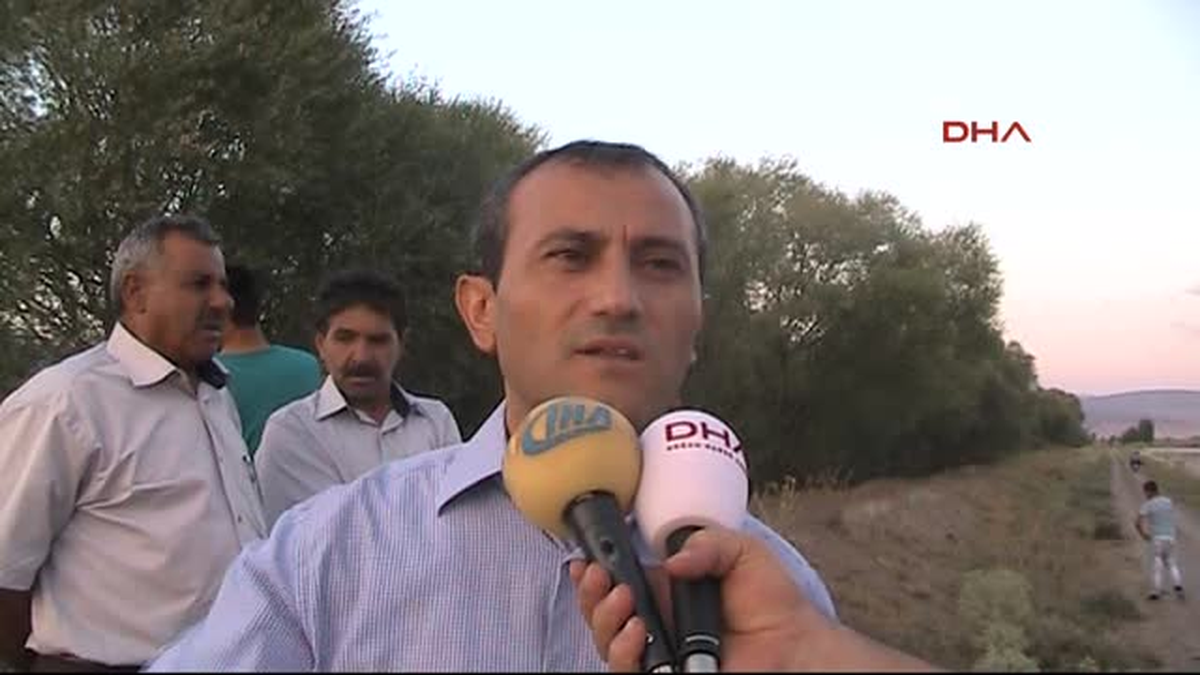 Dha Yurt: Çaya Düşen Çocuğu Kurtarmak İsterken, Baba, Ağabey ve Amca da Suda Kayboldu