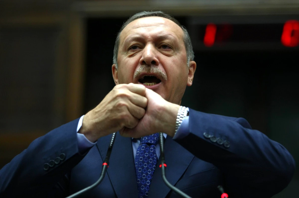 Erdoğan\'a Bağışta 9 Bin Lira Yasağı Delindi