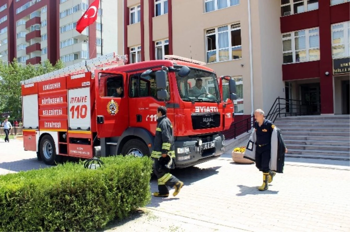 Eskişehir İl Milli Eğitim Müdürlüğü\'nde Yangın