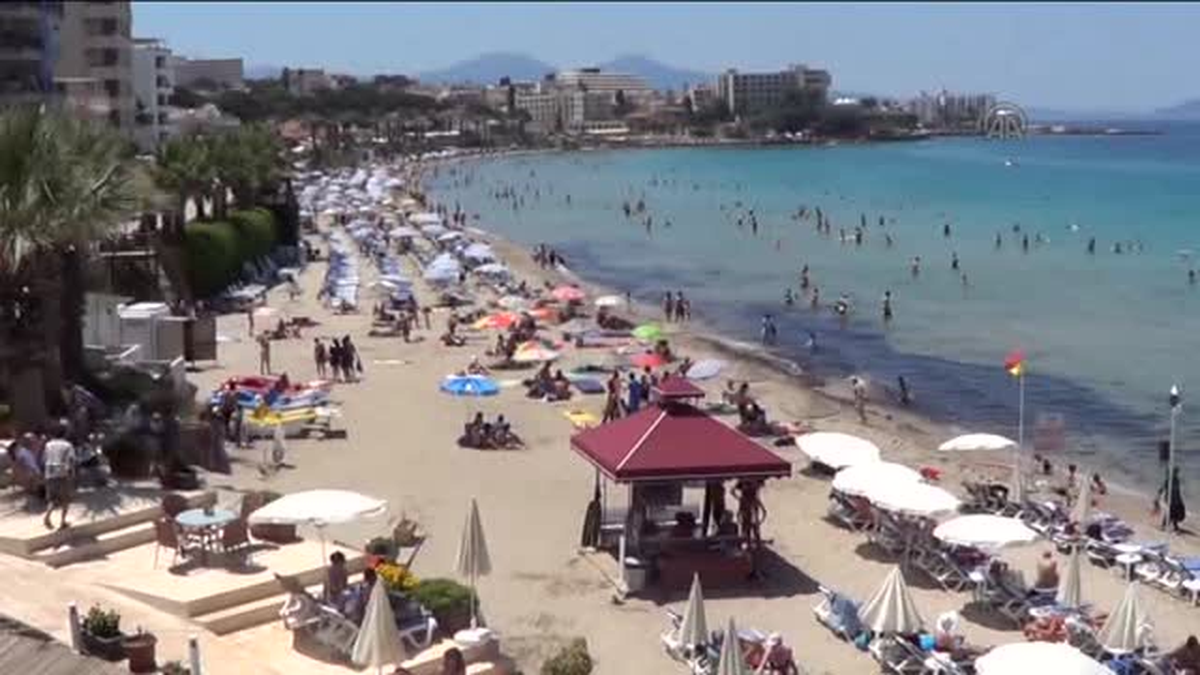 Kuşadası\'nda bayram yoğunluğu -