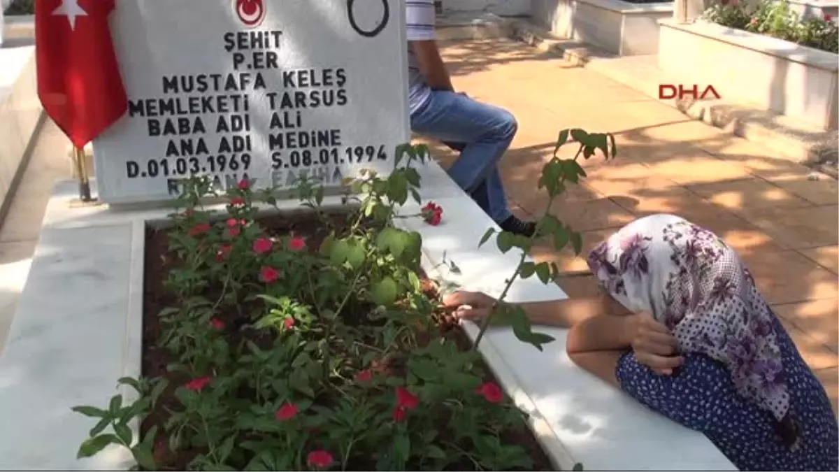 Mersin'de Şehitliğe Bayram Ziyareti