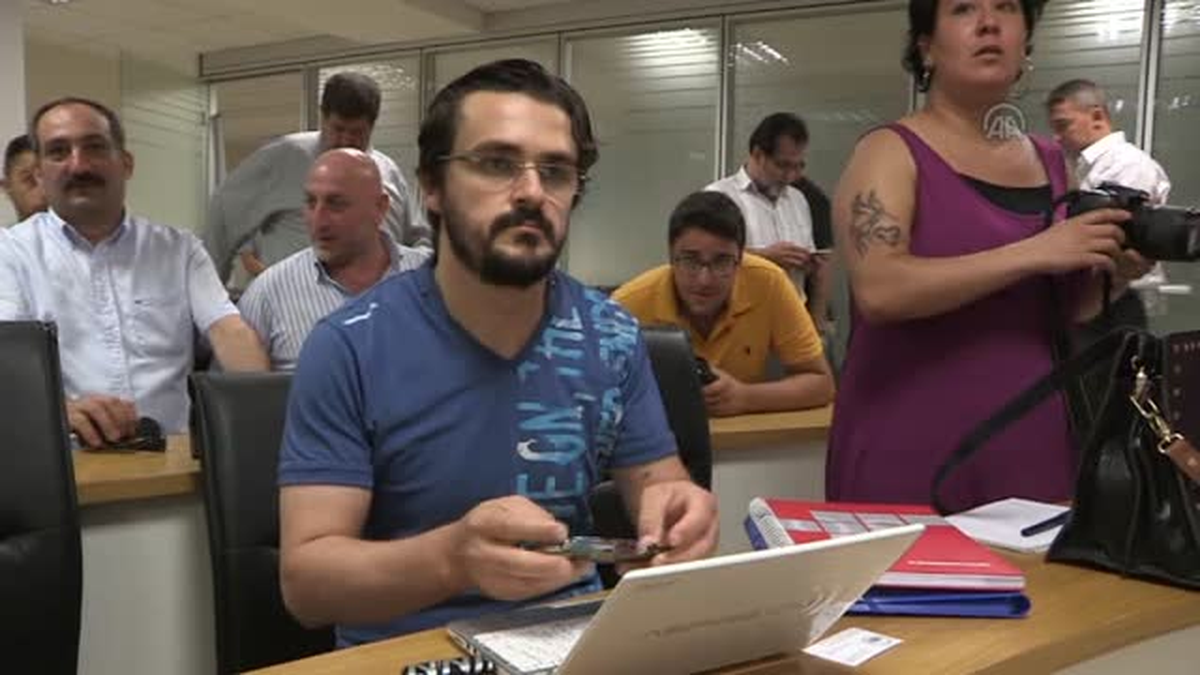 Müslüman ve Hristiyan Din Adamları İzmir\'de Gazze İçin Dua Etti