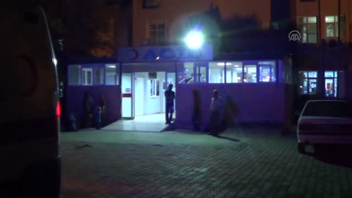 Suriye\'de kaçırıldığı iddia edilen 2 kişi Türkiye\'ye getirildi -