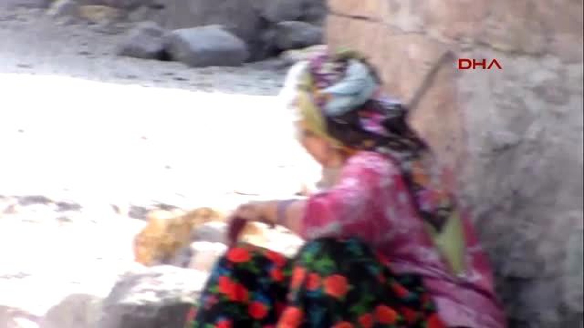Yörükler Asırlık Kıyafetlerinden Vazgeçmiyor